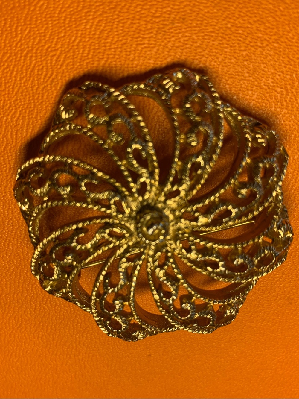 Vintage stamped Mid Century Sarah Coventry Gold Tone Filigree Floral Brooch
